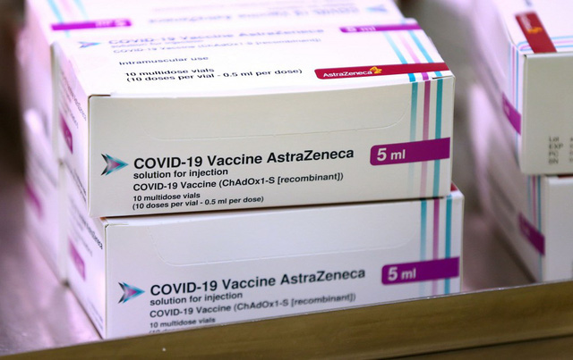 Bộ Y tế đồng ý nhập khẩu 204.000 liều vaccine phòng COVID-19 đầu tiên - Ảnh 3.