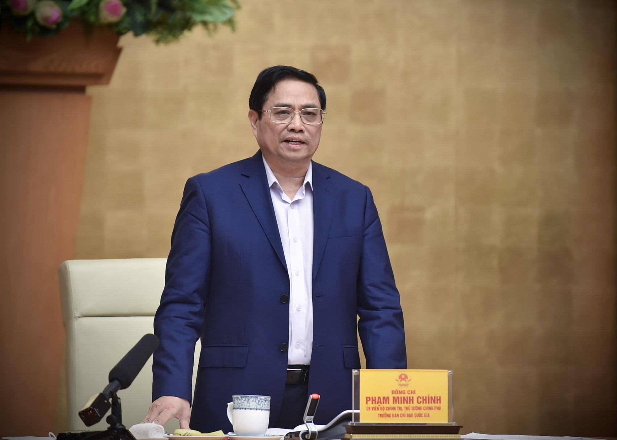 Thủ tướng: Hơn 1 tháng thực hiện Nghị quyết 128 và Quyết định 4800 bước đầu đạt mục tiêu đề ra - Ảnh 3. Thủ tướng: Hơn 1 tháng thực hiện Nghị quyết 128 và Quyết định 4800 bước đầu đạt mục tiêu đề ra - Ảnh 3.