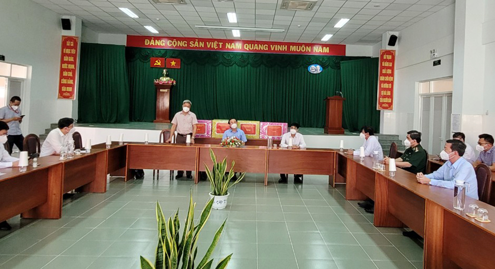 Thứ trưởng Bộ Y tế Nguyễn Trường Sơn: Cần xây dựng "ngân hàng máu" ngay tuyến huyện - Ảnh 1. Thứ trưởng Bộ Y tế Nguyễn Trường Sơn: Cần xây dựng "ngân hàng máu" ngay tuyến huyện - Ảnh 1.