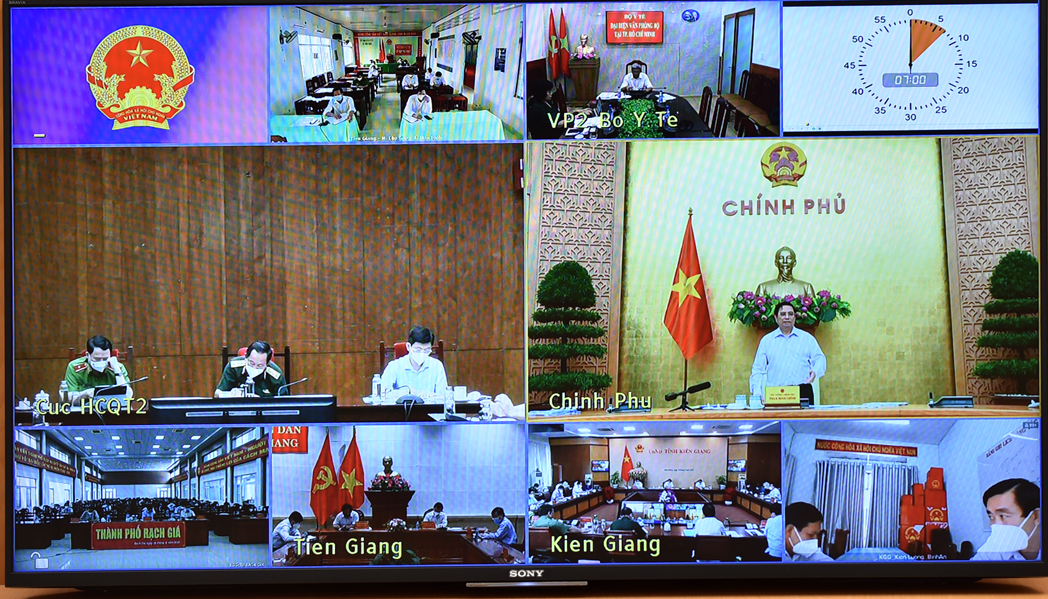 Thủ tướng: Người dân phải được tiếp cận y tế từ sớm, từ xa, từ cơ sở nếu không hệ thống Y tế sẽ quá tải - Ảnh 2. Thủ tướng: Người dân phải được tiếp cận y tế từ sớm, từ xa, từ cơ sở nếu không hệ thống Y tế sẽ quá tải - Ảnh 2.