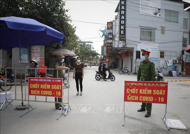 Mô hình tổ COVID cộng đồng Bắc Giang phát huy hiệu quả chống dịch - Ảnh 1. Mô hình tổ COVID cộng đồng Bắc Giang phát huy hiệu quả chống dịch - Ảnh 1.