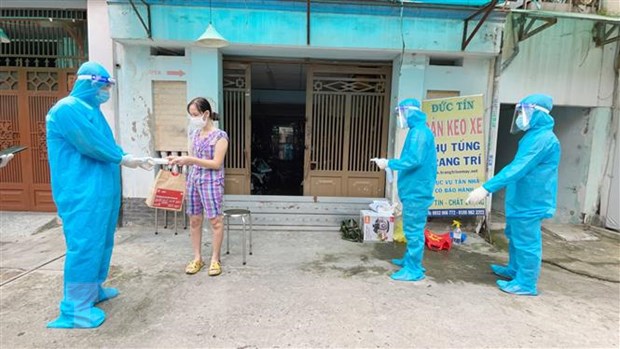 TP.HCM đảm bảo việc điều trị cho người mắc COVID-19 tự cách ly tại nhà - Ảnh 1. TP.HCM đảm bảo việc điều trị cho người mắc COVID-19 tự cách ly tại nhà - Ảnh 1.