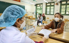 Hà Nội hướng dẫn xử trí các ca mắc COVID-19 và F1, F2 tại trường học