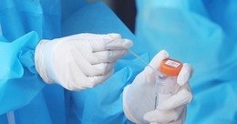 Bộ Y tế: Doanh nghiệp báo cáo khẩn việc cung ứng, giá bán test xét nghiệm, chịu trách nhiệm về tính chính xác