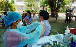 Tiêm vaccine phòng COVID-19 gần chạm mốc 60 triệu liều