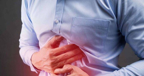 Tình trạng viêm loét dạ dày và viêm loét tá tràng có liên quan đến đau dạ dày không?